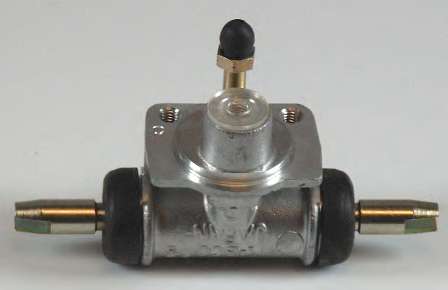 Колесный тормозной цилиндр