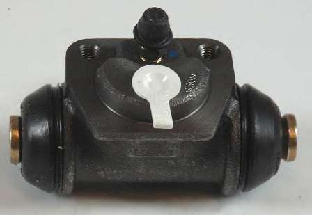 Колесный тормозной цилиндр