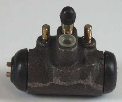 Колесный тормозной цилиндр