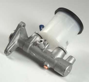 Главный тормозной цилиндр