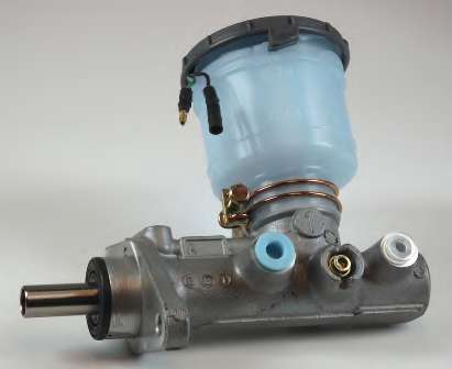 Главный тормозной цилиндр