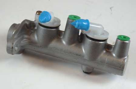 Главный тормозной цилиндр