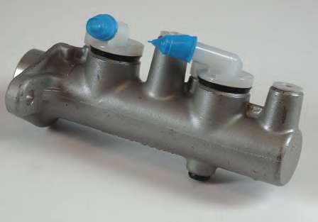 Главный тормозной цилиндр