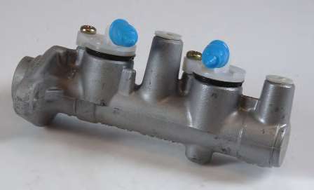 Главный тормозной цилиндр