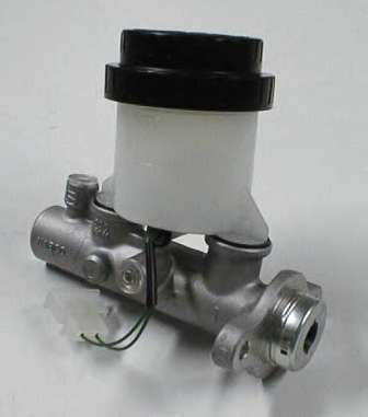 Главный тормозной цилиндр