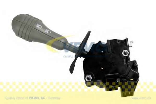 Выключатель, головной свет. Мигающий указатель. Выключатель на колонке рулевого управления