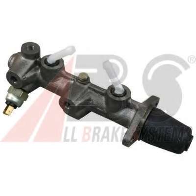 Главный тормозной цилиндр