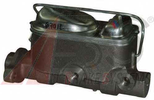 Главный тормозной цилиндр