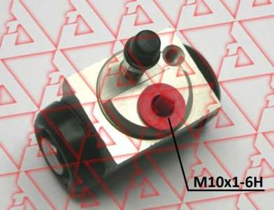 Колесный тормозной цилиндр