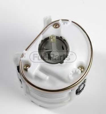 Топливозаборник, топливный насос