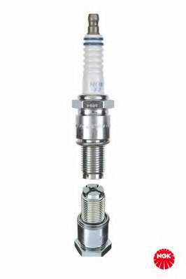 Свеча зажигания