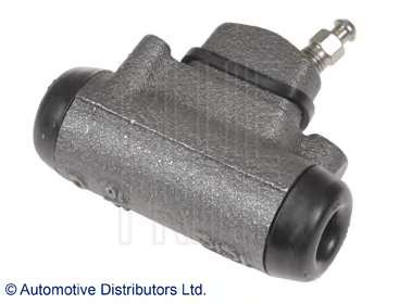 Колесный тормозной цилиндр