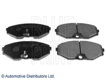Колодки гальмівні (передні) Nissan Maxima 2.0-3.0 V6 24V 00-03