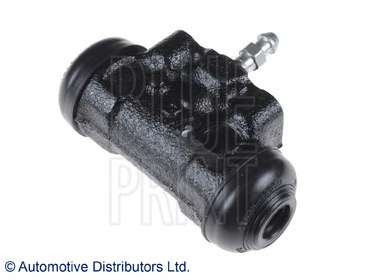 Колесный тормозной цилиндр