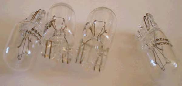 Лампа накаливания, стояночные огни / габаритные фонари