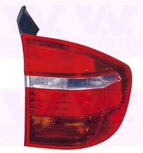 Задний фонарь