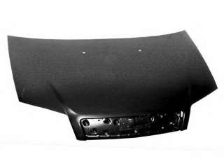 Капот двигателя