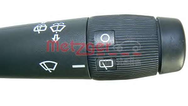 Выключатель, головной свет. Указатель аварийной сигнализации. Переключатель стеклоочистителя. Выключатель на колонке рулевого управления