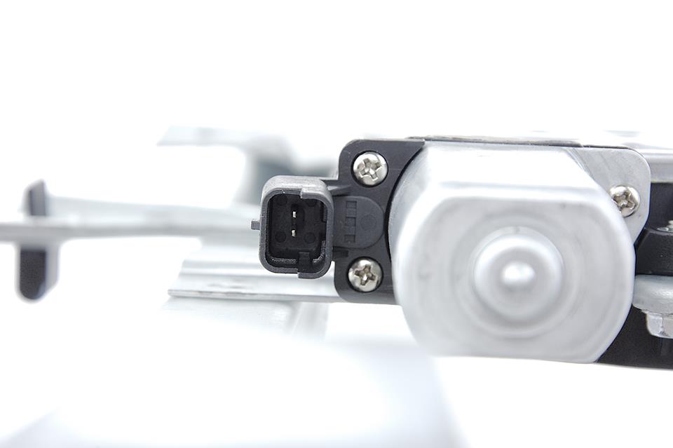 Склопід'емник передніх дверей