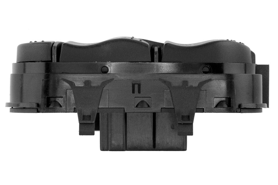 Кнопка управления стеклоподъемником