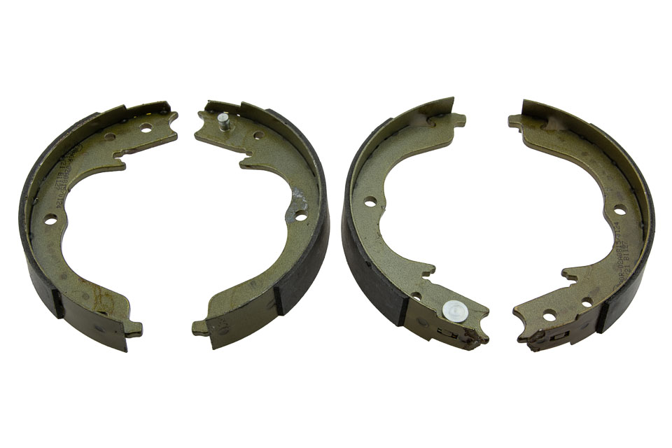 Тормозные колодки барабанные mitsubishi outlander ii/iii 06-,lancer 2.0 08-,grandis 04-, subaru forester 08-,impreza 06-,outback 09-