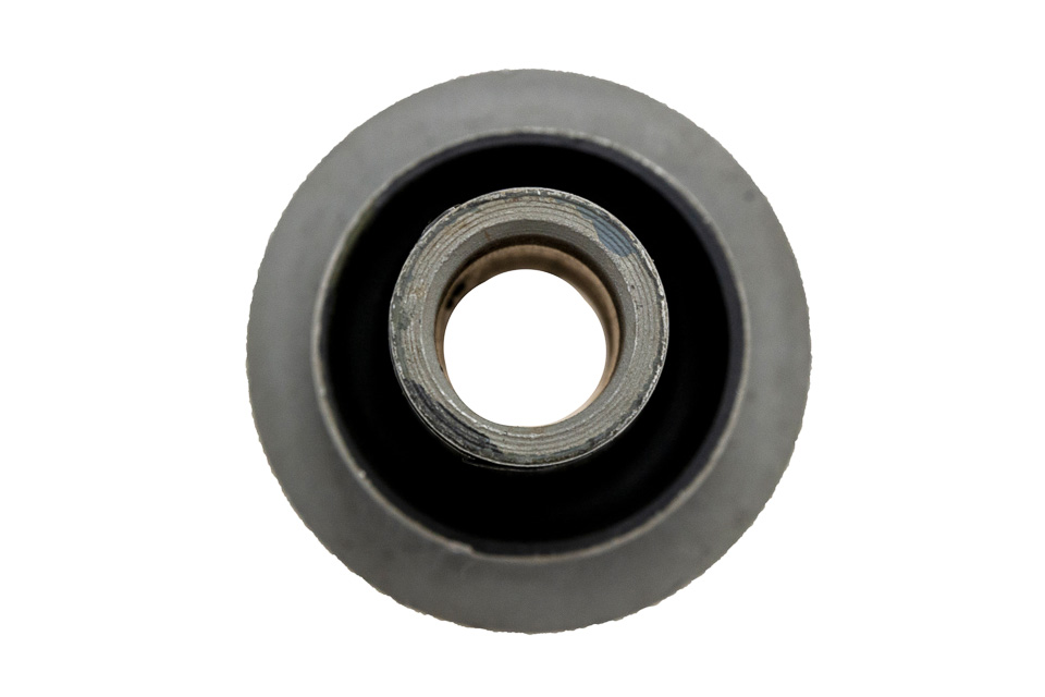 Втулка балки моста