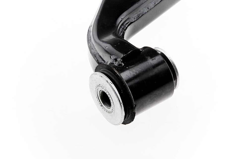 Важіль підвіски передній нижній лівий